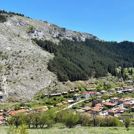 изгрев Къща за гости 3*